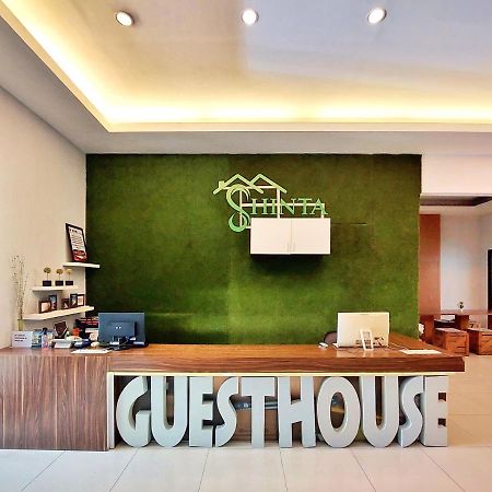 מאלאנג Shinta Guesthouse מראה חיצוני תמונה
