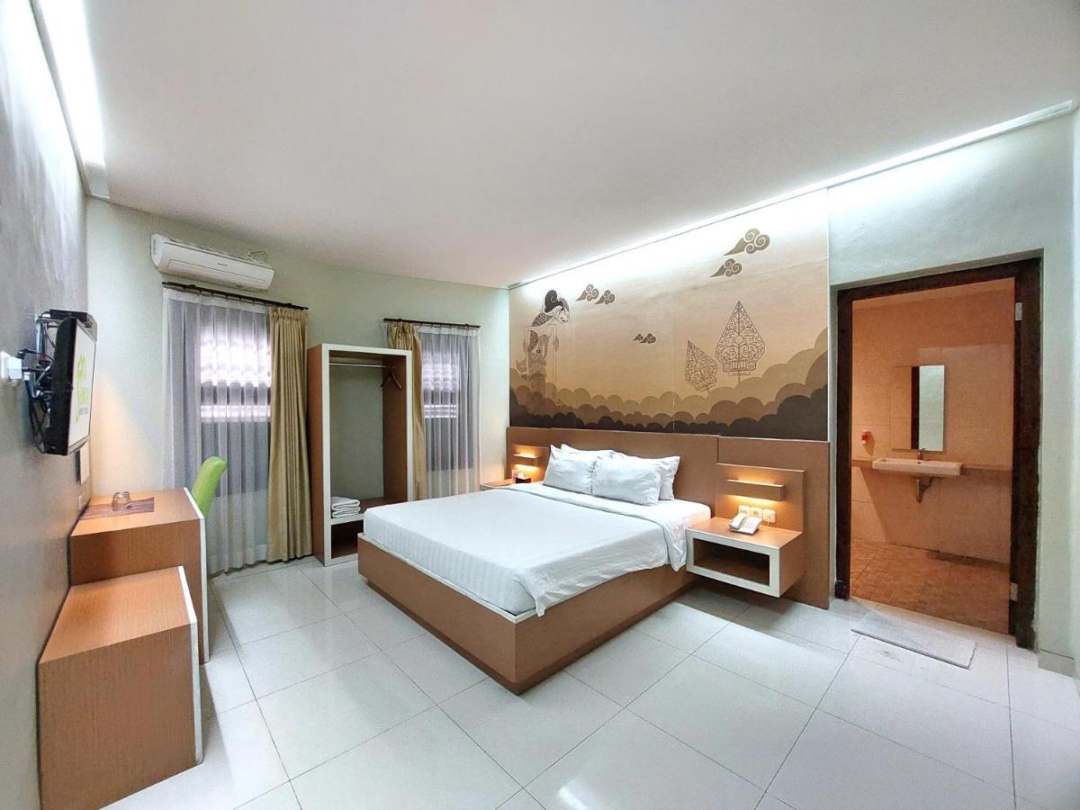 מאלאנג Shinta Guesthouse מראה חיצוני תמונה