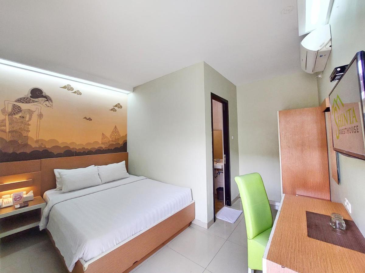 מאלאנג Shinta Guesthouse מראה חיצוני תמונה