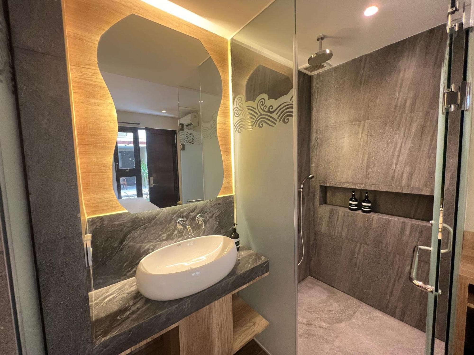 מאלאנג Shinta Guesthouse מראה חיצוני תמונה