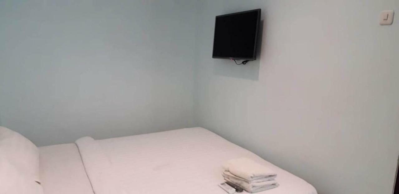 מאלאנג Shinta Guesthouse מראה חיצוני תמונה